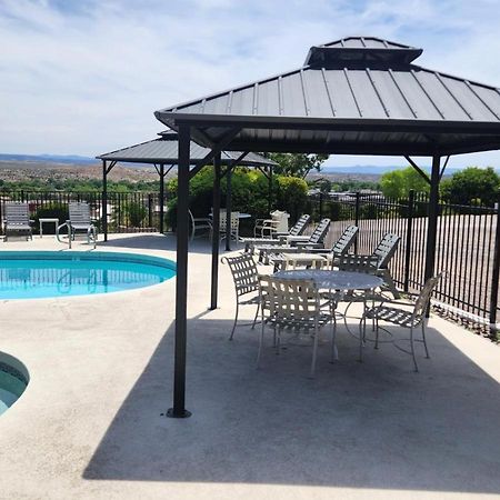 The View Motel Cottonwood Exterior photo